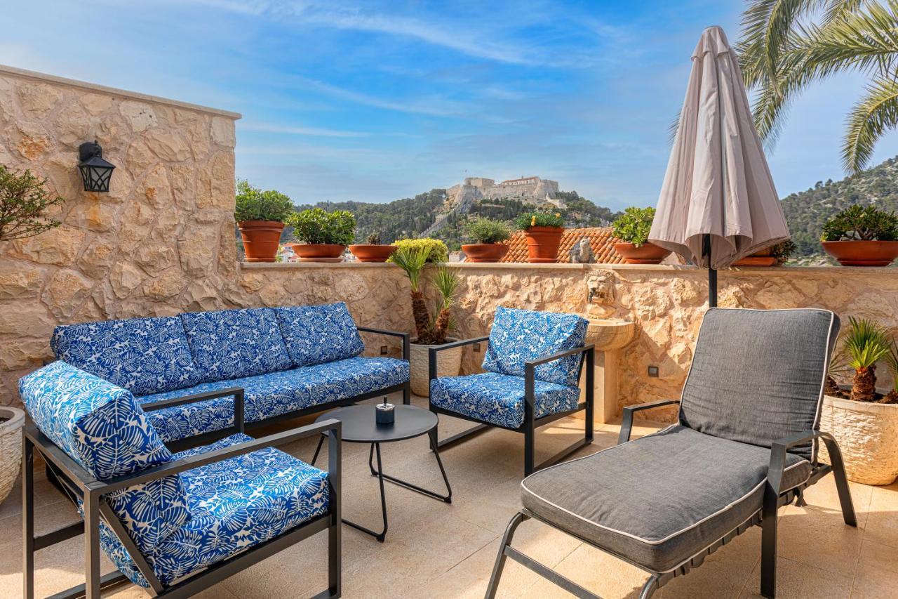Villa Capitis In The Center Hvar Town Kültér fotó
