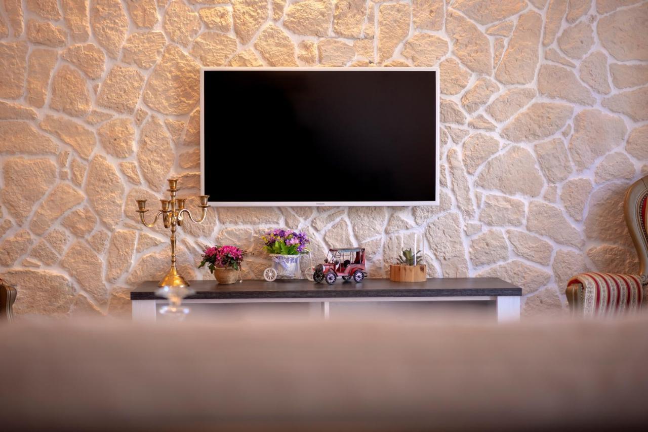 Villa Capitis In The Center Hvar Town Kültér fotó